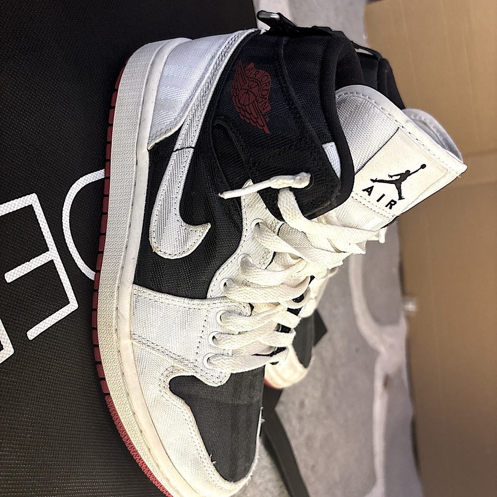 black ,white and red air Jordan 1s, lightly worn, like new!